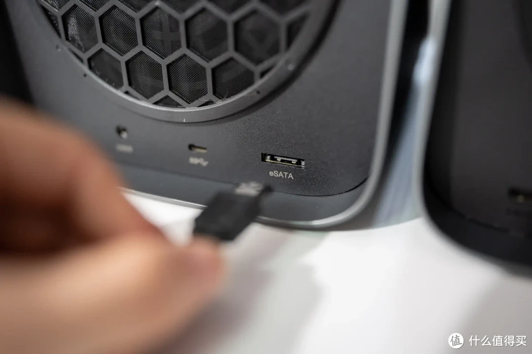 从NAS小白到如今彻底离不开,聊聊在部署家庭私有云后帮我解决的这些问题,兴许你也遇到过 从NAS小白到如今彻底离不开,聊聊在部署家庭私有云后帮我解决的这些问题,兴许你也遇到过