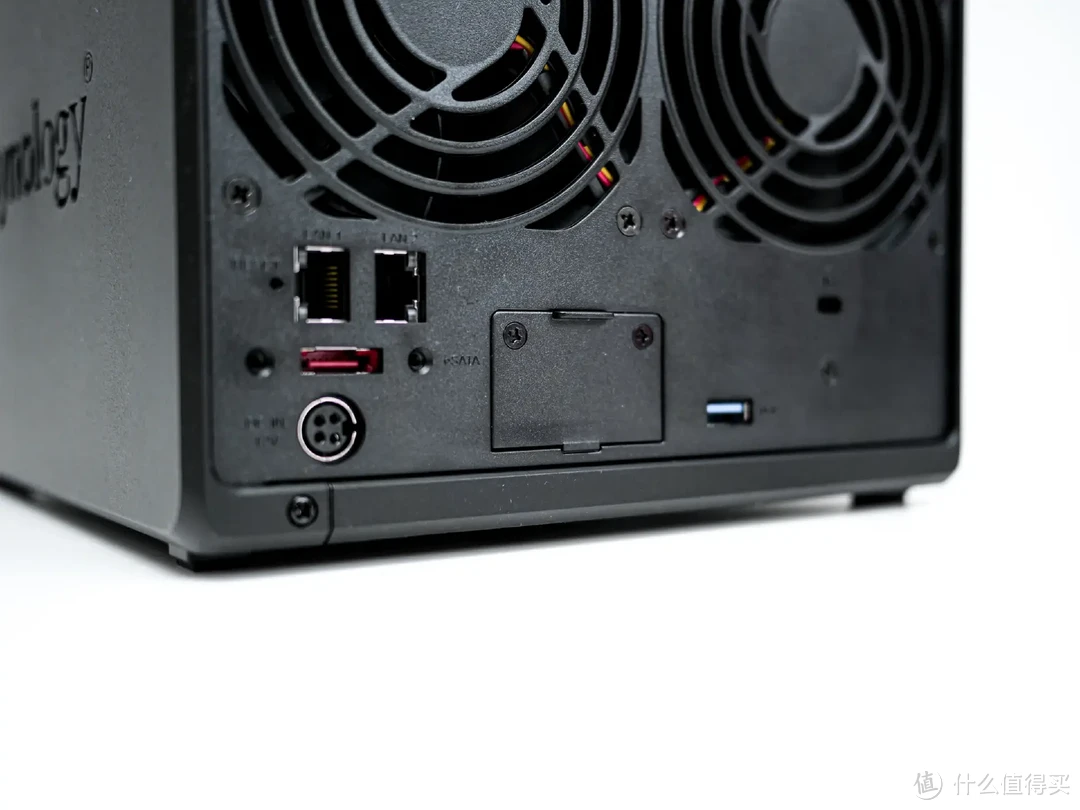 初创小微企业NAS怎么选？商用还是推荐群晖，附小公司群晖DS923+部署实操