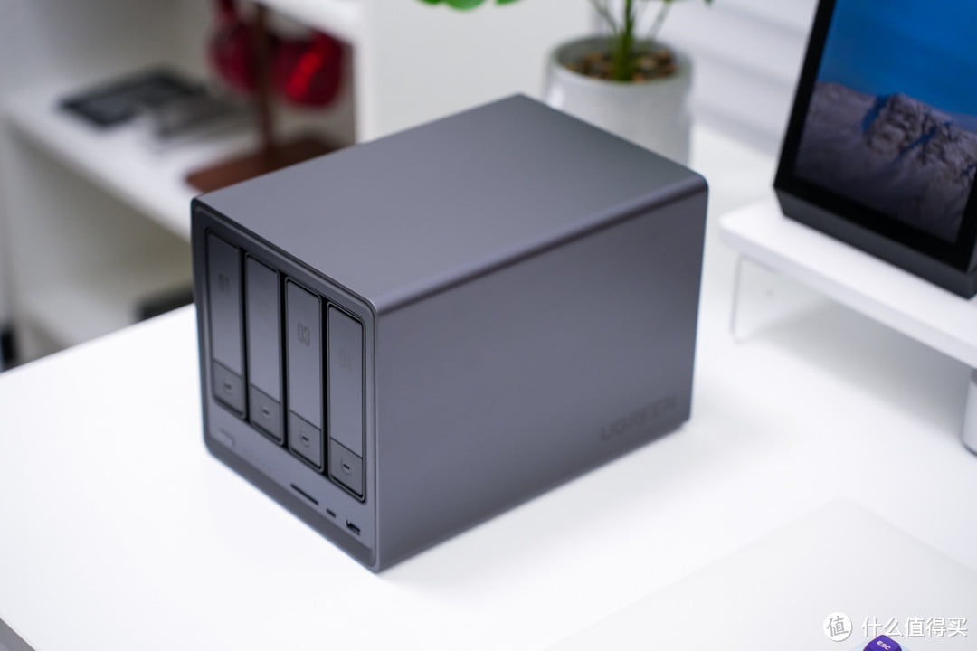 N100处理器+全新系统丨新旗舰NAS,绿联DXP4800首发最全评测,一文告诉你值不值得买? N100处理器+全新系统丨新旗舰NAS,绿联DXP4800首发最全评测,一文告诉你值不值得买?