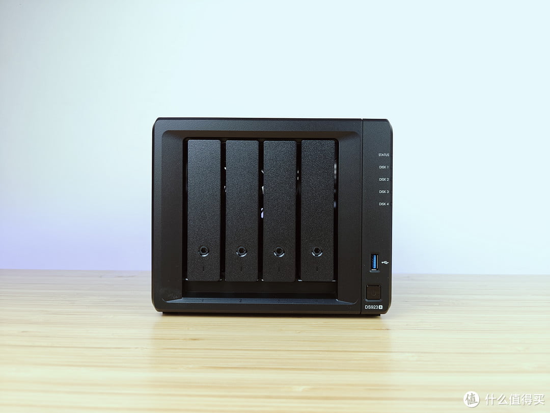 网管的自我修养 篇五十三：专业NAS救我狗命！一个学校网管的群晖DS923+体验分享