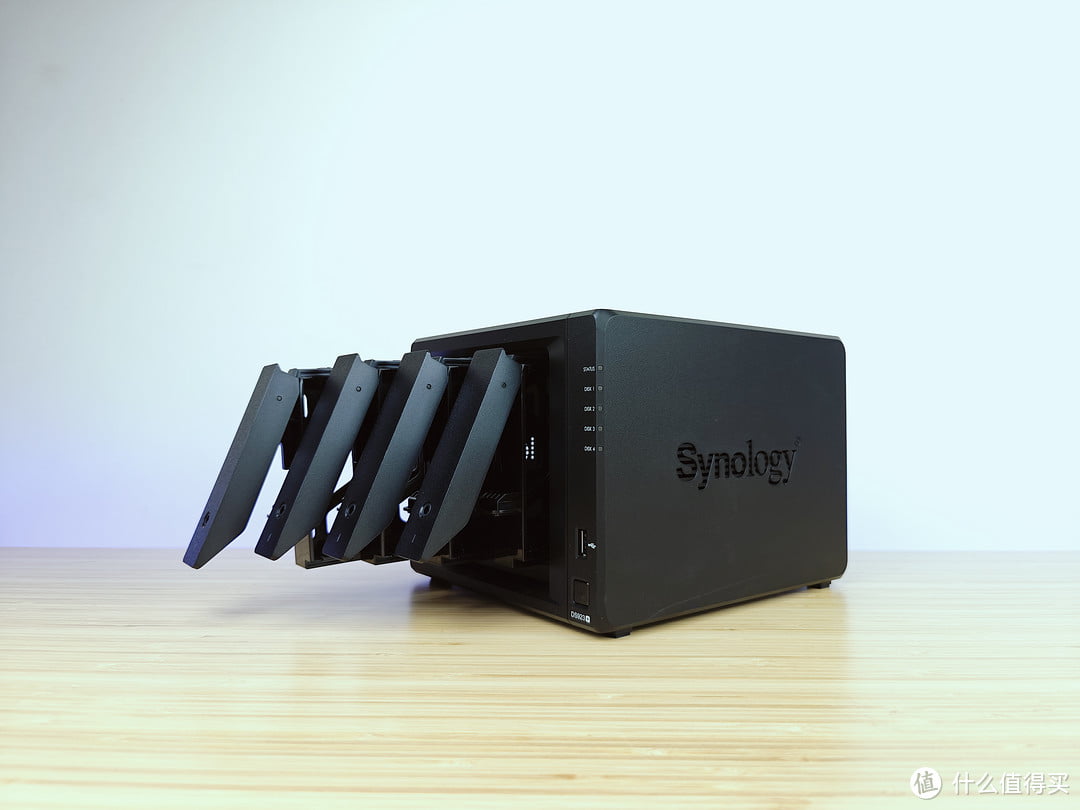 网管的自我修养 篇五十三：专业NAS救我狗命！一个学校网管的群晖DS923+体验分享