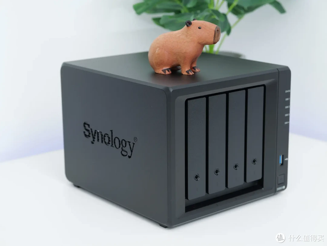 稳定为王,拒绝翻车!以群晖DS923+为例,谈谈中小企业如何选购办公NAS 稳定为王,拒绝翻车!以群晖DS923+为例,谈谈中小企业如何选购办公NAS