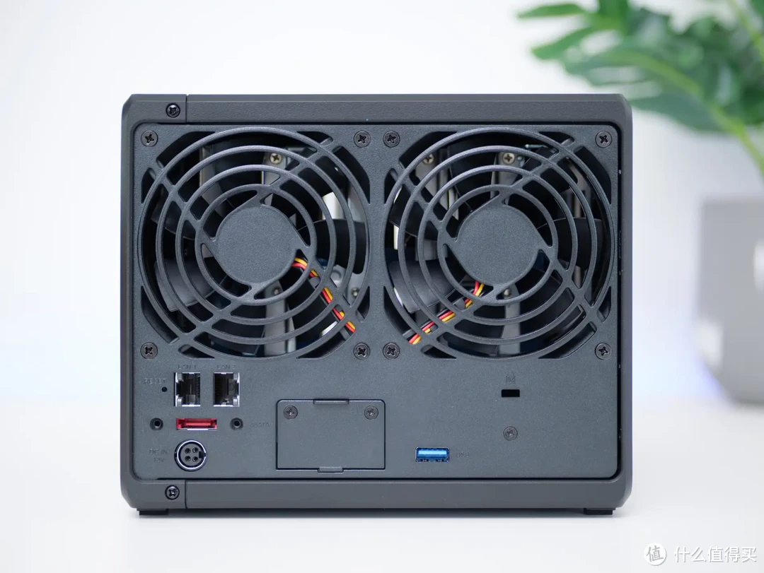 稳定为王,拒绝翻车!以群晖DS923+为例,谈谈中小企业如何选购办公NAS 稳定为王,拒绝翻车!以群晖DS923+为例,谈谈中小企业如何选购办公NAS