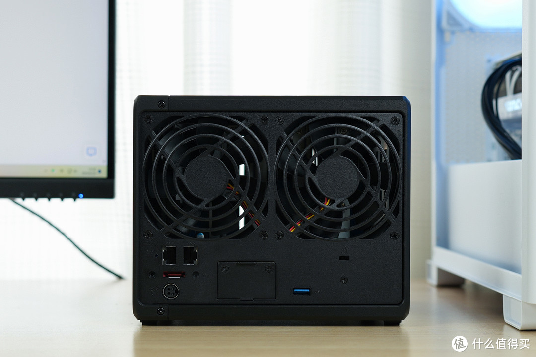 机不可失 篇四十:术业有专攻!从账户权限到安全防护、从存储备份到数据安全,企业NAS还是群晖靠谱 机不可失 篇四十:术业有专攻!从账户权限到安全防护、从存储备份到数据安全,企业NAS还是群晖靠谱