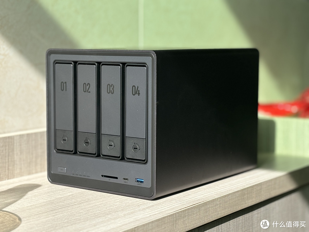 NAS的照片备份、家庭影院太棒了,这体验解放了手机 NAS的照片备份、家庭影院太棒了,这体验解放了手机