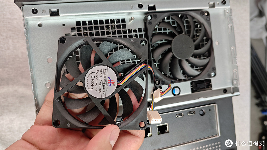 ZimaCube Pro独家首发硬件拆解