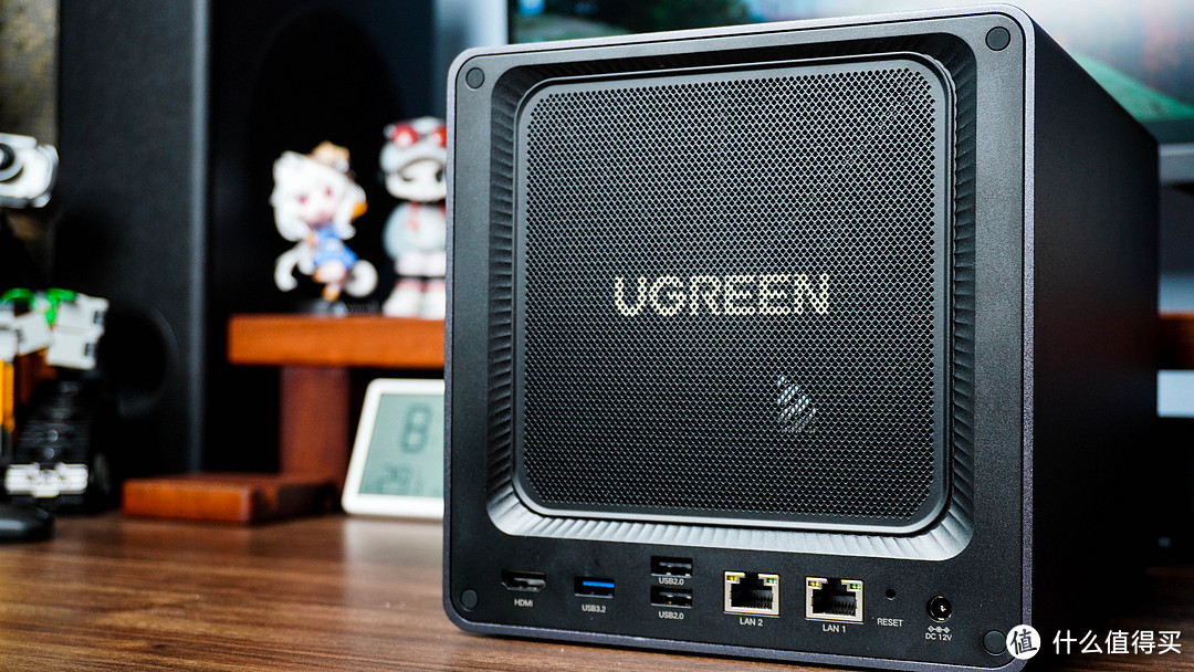 随身存储时代来了！绿联DXP4800让NAS家庭化