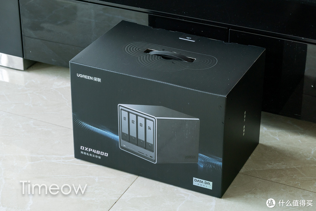 一台搞定全家人的照片备份!影音、办公、安全功能全面进化 聊一聊全新的绿联DXP4800私有云NAS 一台搞定全家人的照片备份!影音、办公、安全功能全面进化 聊一聊全新的绿联DXP4800私有云NAS