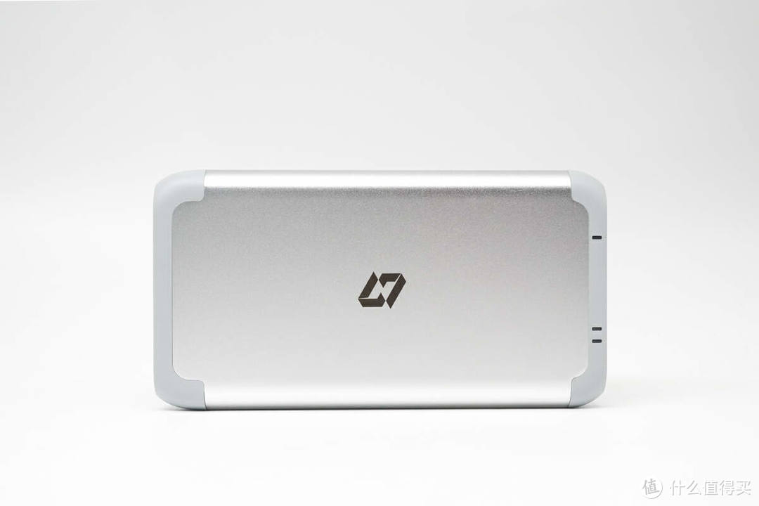 移动数据中心,移动娱乐、办公的最佳数据伴侣,极空间私有云T2评测 移动数据中心,移动娱乐、办公的最佳数据伴侣,极空间私有云T2评测