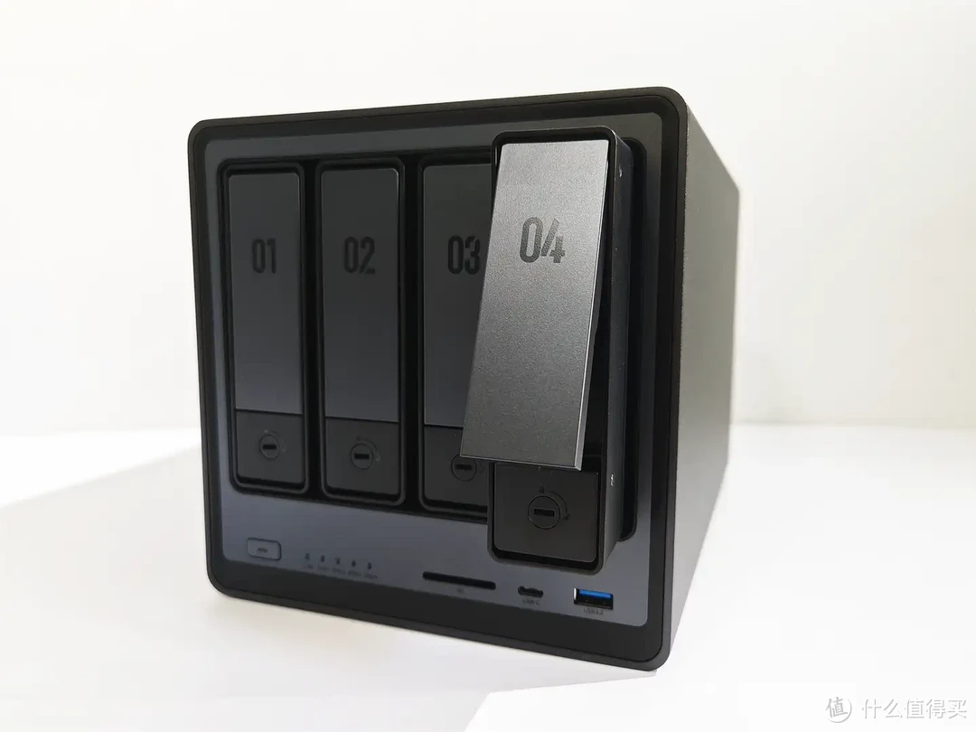 绿联DXP 4800全面解析,N100处理器+绿联UGOS Pro新系统到底怎么样?全新旗舰NAS到底值不值得入手? 绿联DXP 4800全面解析,N100处理器+绿联UGOS Pro新系统到底怎么样?全新旗舰NAS到底值不值得入手?