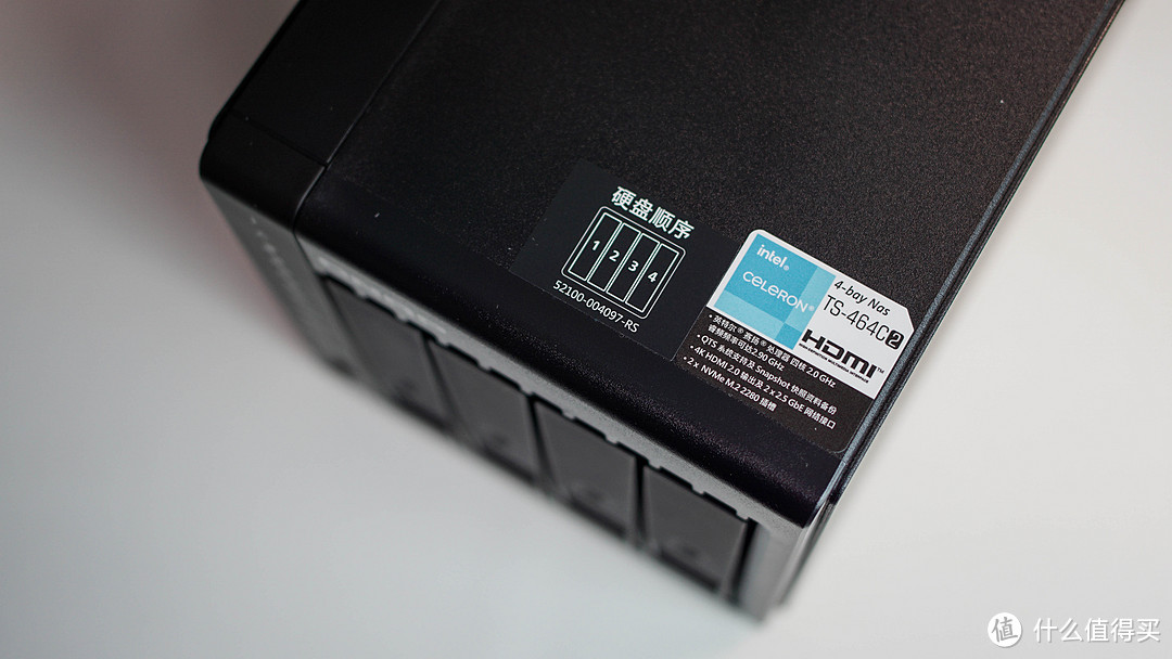 龟速网盘拜拜！用NAS打造私人云盘、照片库、影音库！