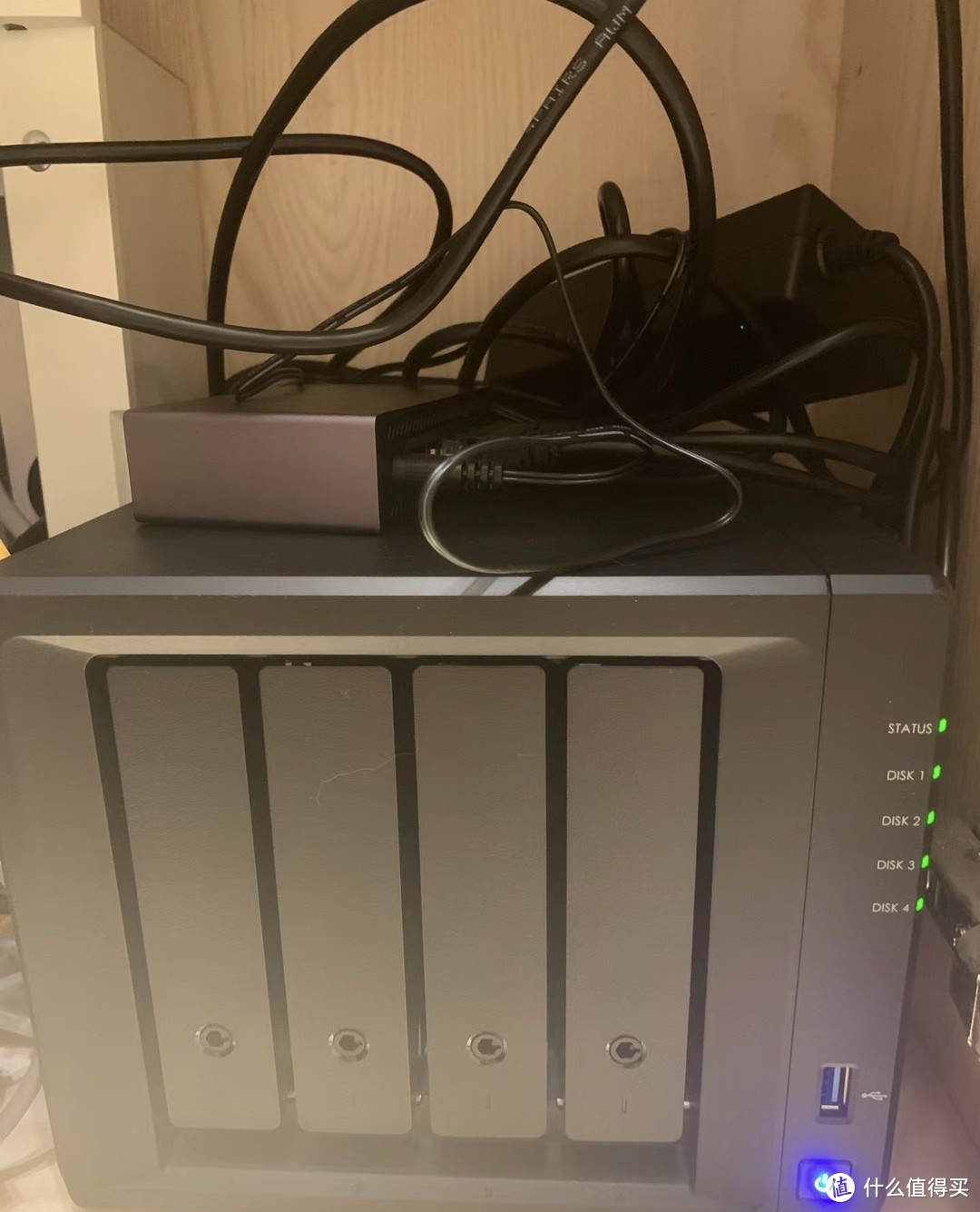 最简单的保姆级教程，教给新手小白如何安装NAS