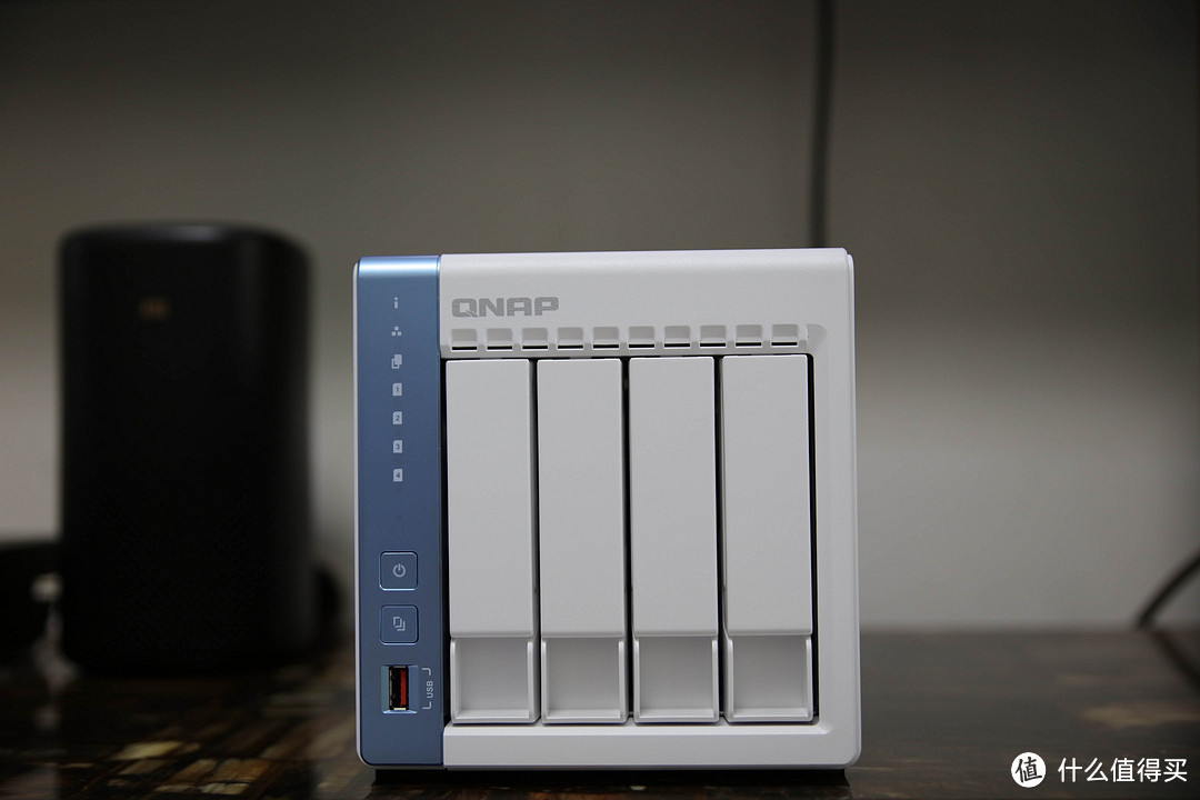 监控无限回放？威联通TS-462C化身监控存储巨兽，我的紫盘终于有用了！