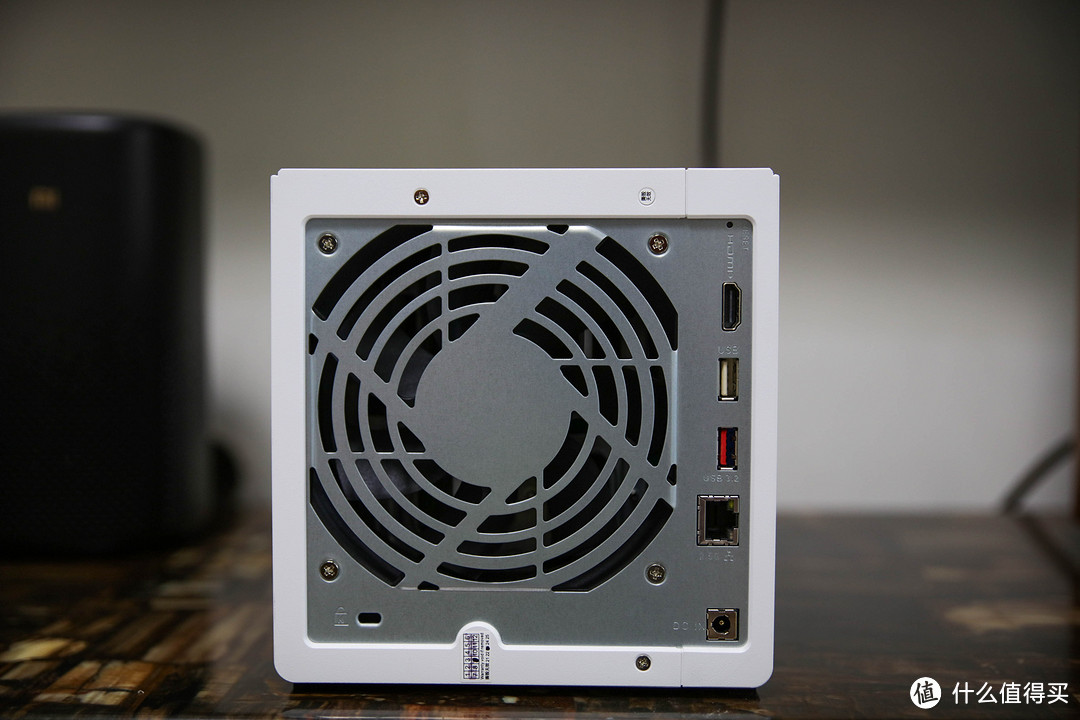 监控无限回放？威联通TS-462C化身监控存储巨兽，我的紫盘终于有用了！