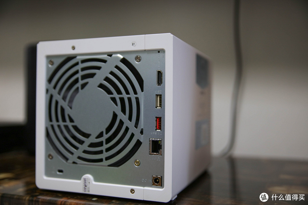 监控无限回放？威联通TS-462C化身监控存储巨兽，我的紫盘终于有用了！