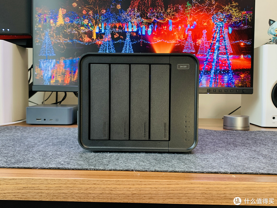 存储空间不够？数据怕丢失？扩容备份就选铁威马D4-320硬盘柜