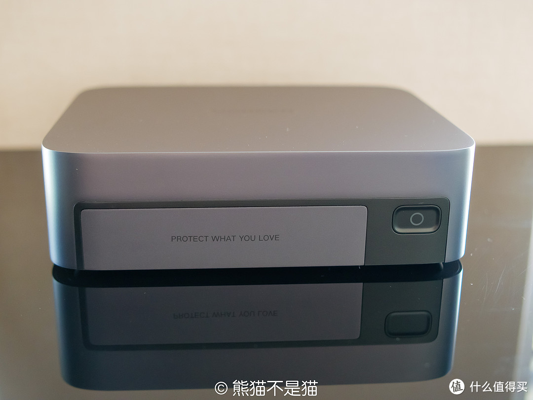 UGOS Pro现在如何了？全闪NAS真的有用吗？开箱绿联全闪NAS—DXP480T PLUS