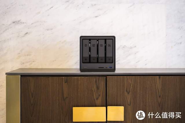 干货教程丨绿联NAS搭建云服务器，远程办公、远程桌面真太香了！