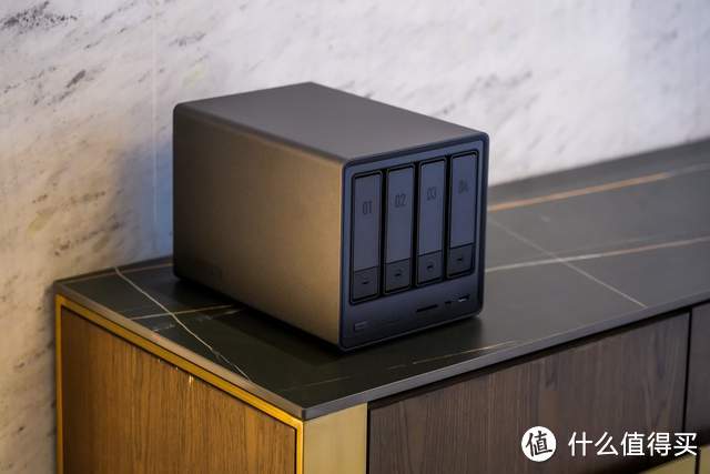 干货教程丨绿联NAS搭建云服务器，远程办公、远程桌面真太香了！