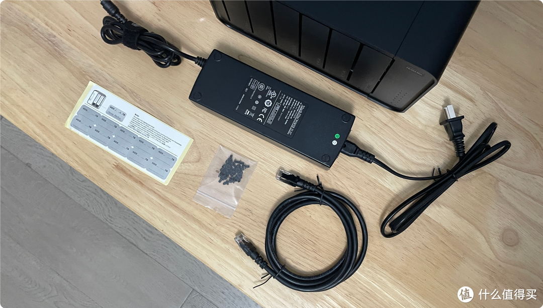 铁威马 新机 F6-424 Max + TOS 6正式版首测!搭载i5处理器的6盘位性能怪兽 铁威马 新机 F6-424 Max + TOS 6正式版首测!搭载i5处理器的6盘位性能怪兽