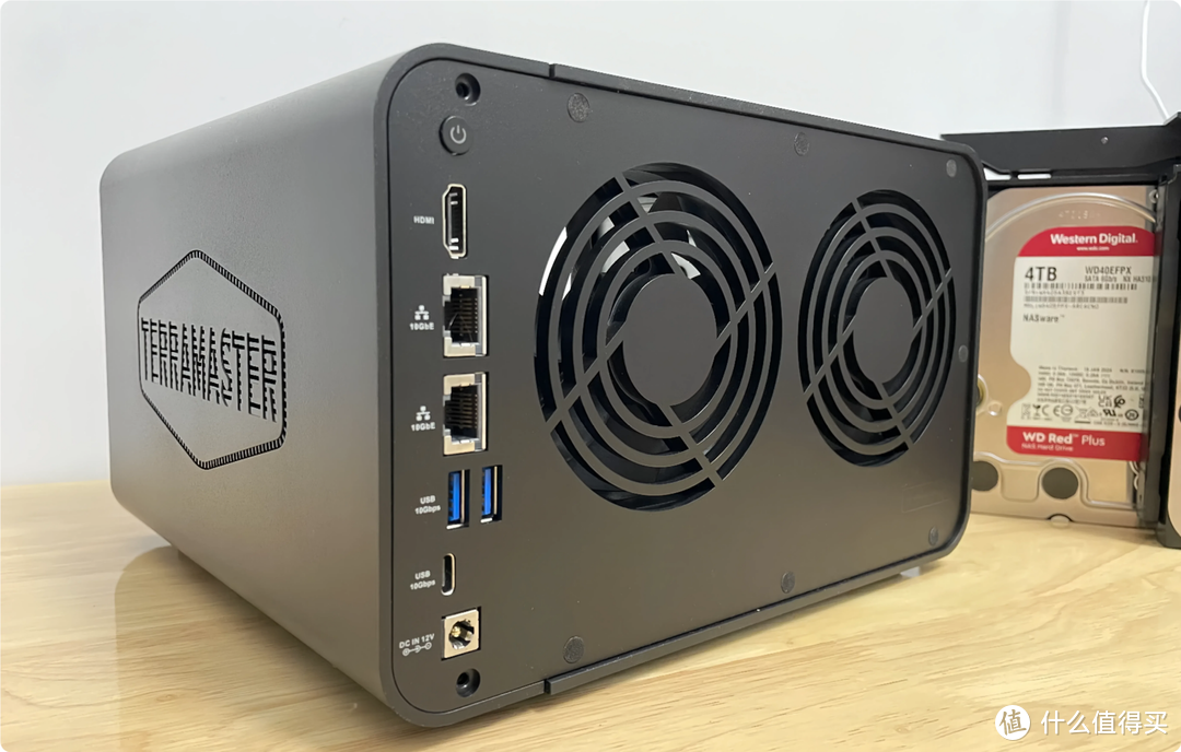 铁威马 新机 F6-424 Max + TOS 6正式版首测!搭载i5处理器的6盘位性能怪兽 铁威马 新机 F6-424 Max + TOS 6正式版首测!搭载i5处理器的6盘位性能怪兽