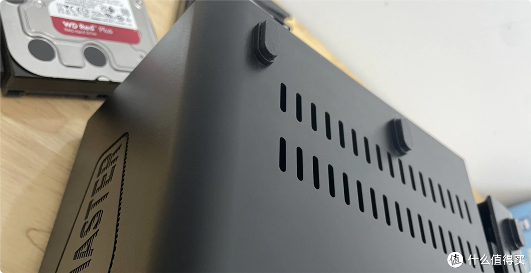 铁威马 新机 F6-424 Max + TOS 6正式版首测!搭载i5处理器的6盘位性能怪兽 铁威马 新机 F6-424 Max + TOS 6正式版首测!搭载i5处理器的6盘位性能怪兽