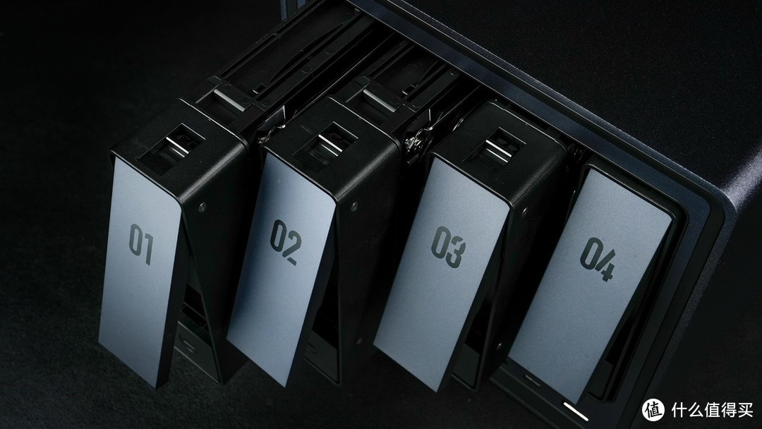 酷狼4TB×4+DXP4800,NAS软硬件升级之路 酷狼4TB×4+DXP4800,NAS软硬件升级之路