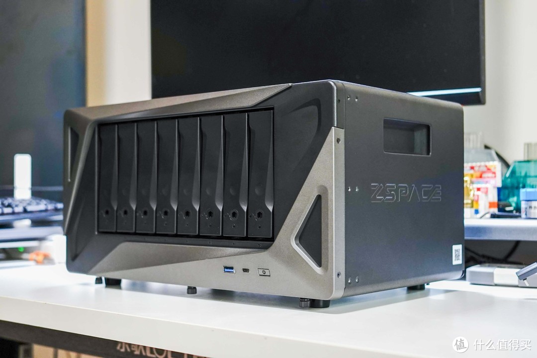 全新操作系统+模块化硬件设计丨企业级NAS极空间P8首发拆解评测 全新操作系统+模块化硬件设计丨企业级NAS极空间P8首发拆解评测