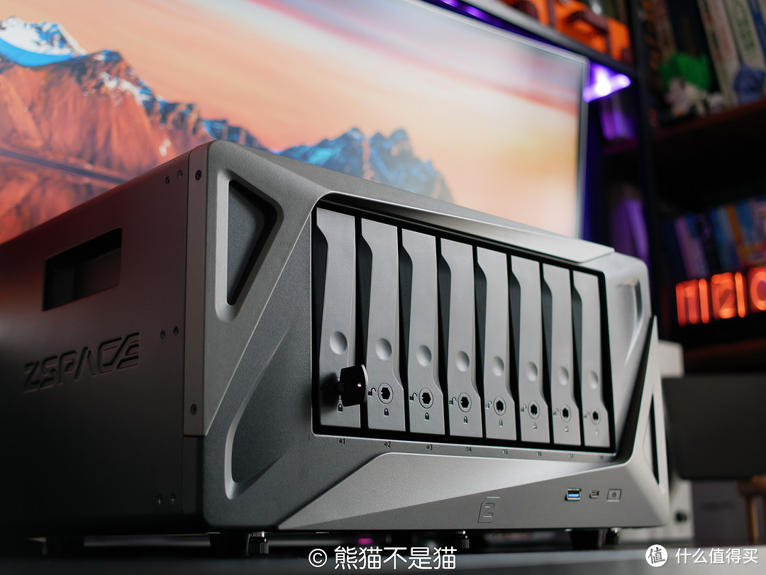 开疆！极空间企业级解决方案，迈向专业化的第一步——极空间P8上手体验