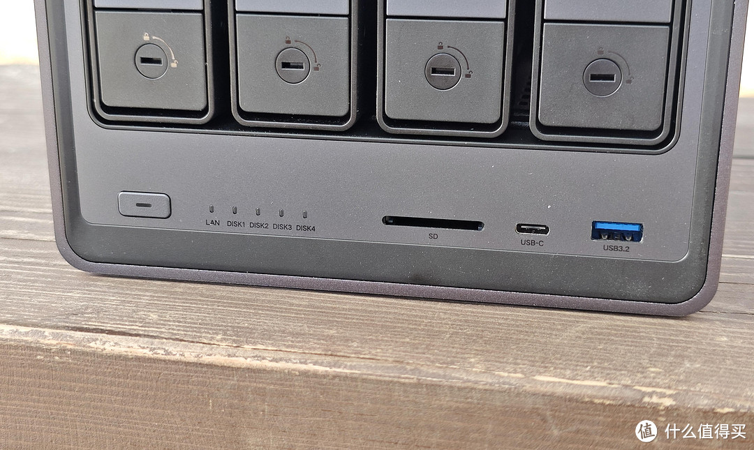 借了台NAS，聊聊真实体验——绿联DXP4800