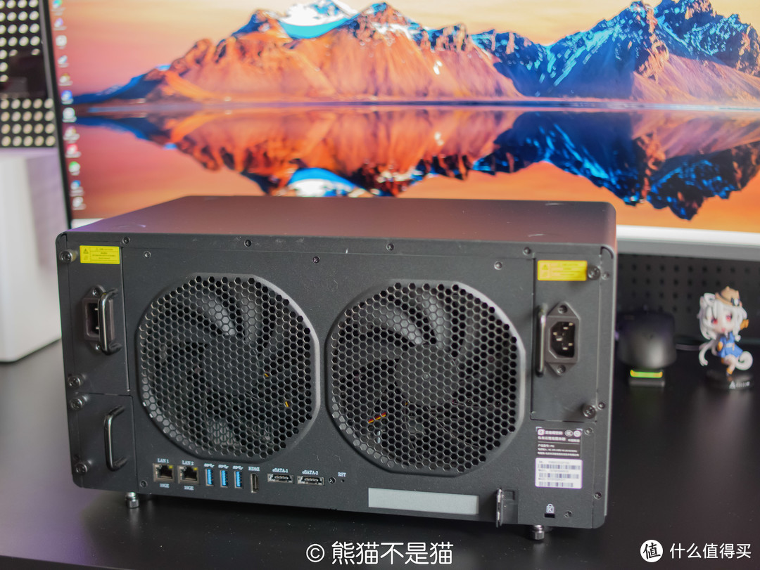 开疆！极空间企业级解决方案，迈向专业化的第一步——极空间P8上手体验