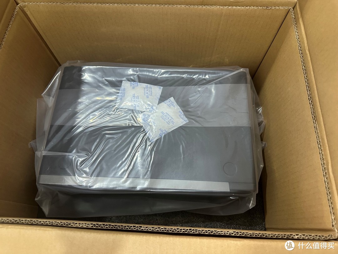 极空间企业级NAS P8评测之一开箱——目前进不了系统,建议现阶段不要购买 极空间企业级NAS P8评测之一开箱——目前进不了系统,建议现阶段不要购买