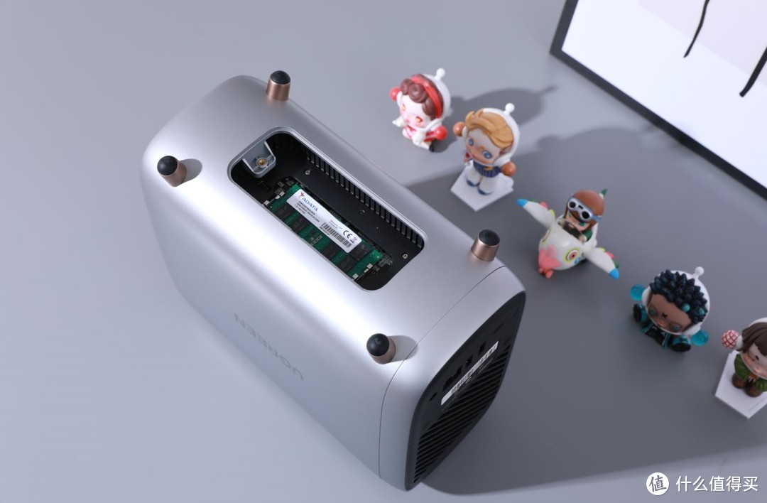 绿联老NAS切换新系统值得吗？体验好不好？实测分享