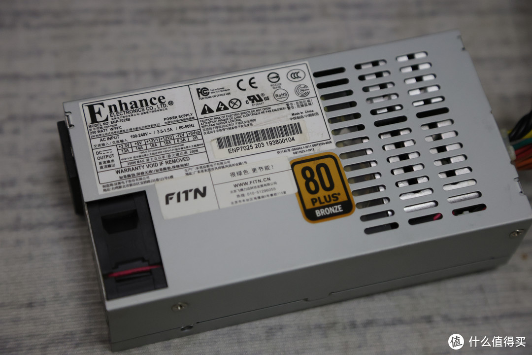 记录一次NAS装机,省心但不省钱~ 记录一次NAS装机,省心但不省钱~