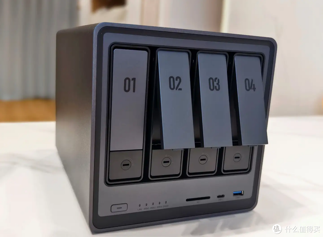 全新旗舰，全面升级——绿联NAS私有云 DXP4800深度测评，老用户告诉你真的很香！