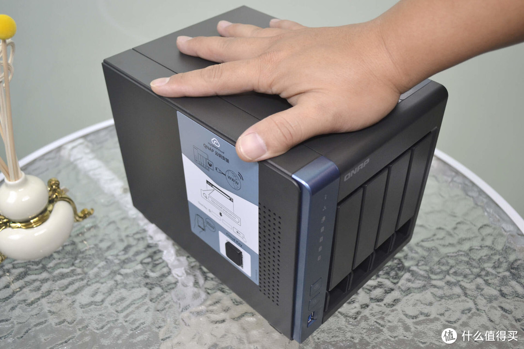 新手必看:从零开始玩转威联通TS-416 NAS 新手必看:从零开始玩转威联通TS-416 NAS