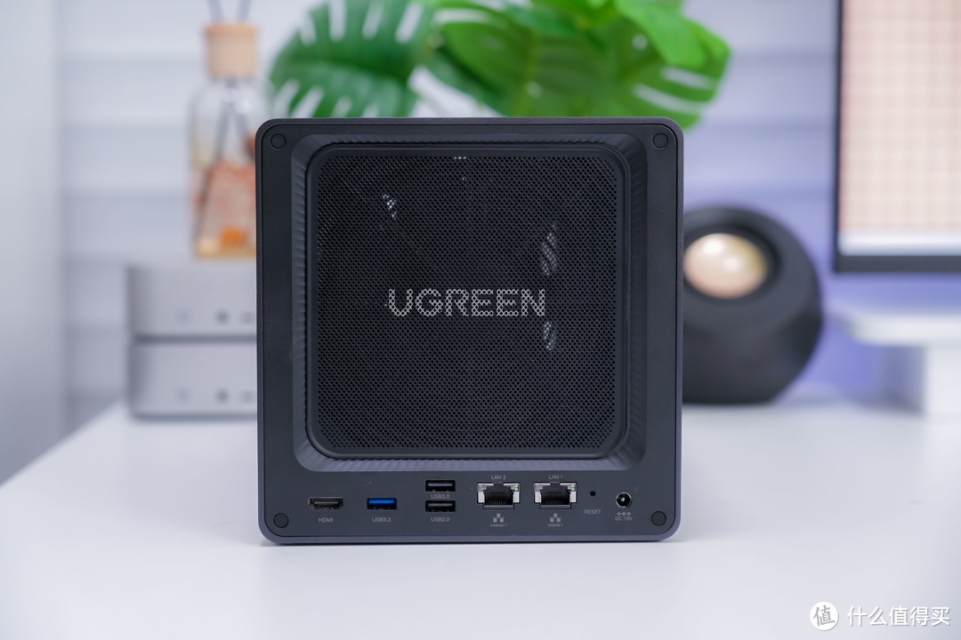 NAS深度选购丨哪怕神仙打架，也要清醒避坑，网盘、黑裙、成品机怎么选？