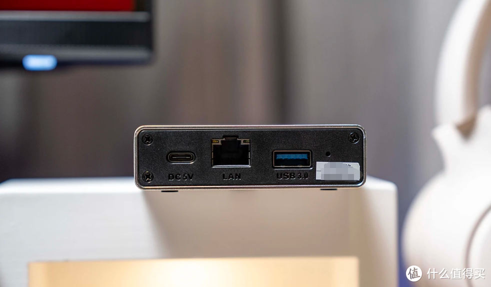 全闪NAS到底有什么用?是不是伪需求?铁威马八盘位全闪NAS F8 Plus解析 全闪NAS到底有什么用?是不是伪需求?铁威马八盘位全闪NAS F8 Plus解析