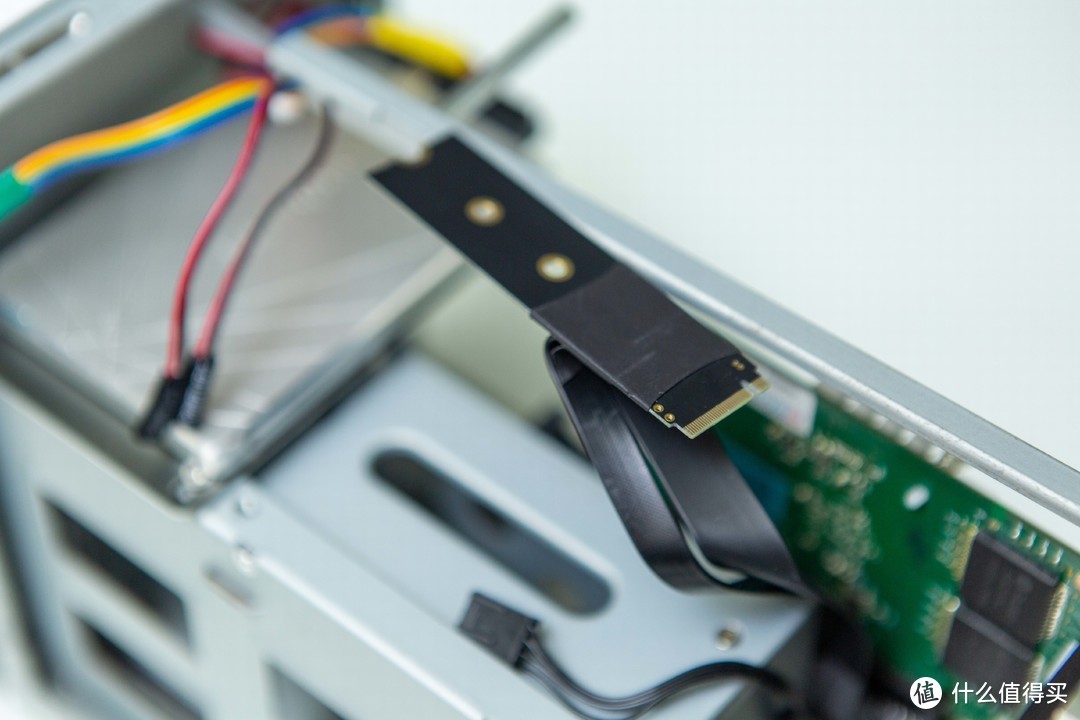 这些年折腾过的NAS第二十四期——来猜猜成本多少？J4125五网口三盘位ALL IN ONE改造！