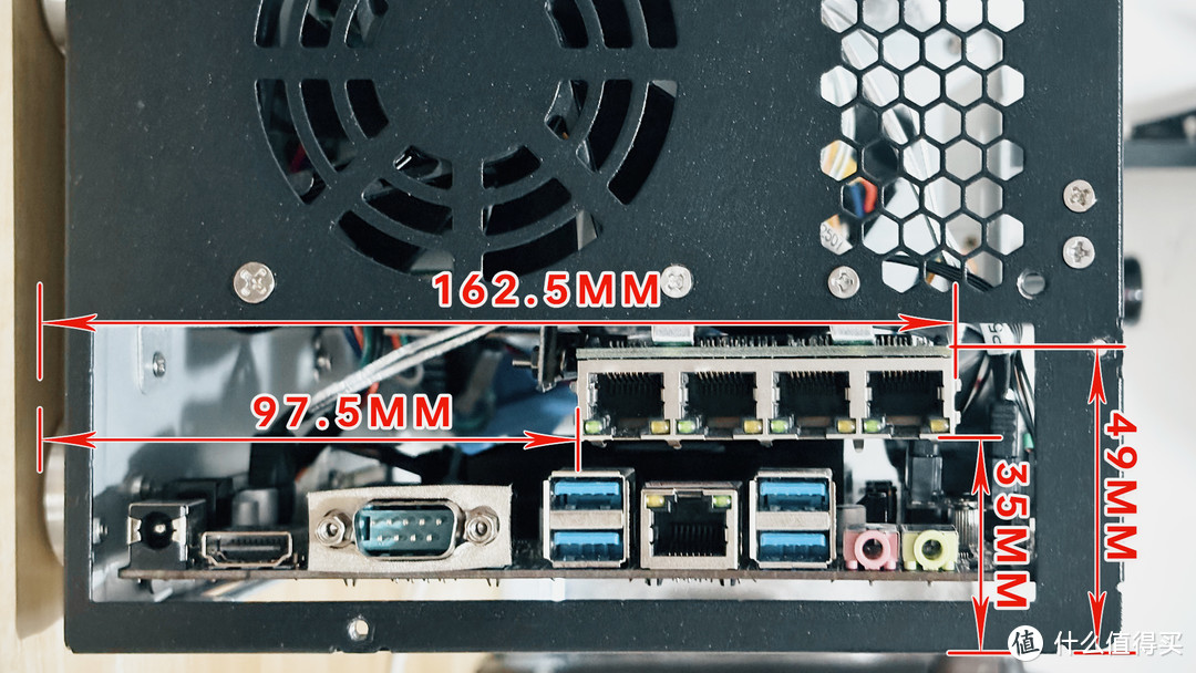 这些年折腾过的NAS第二十四期——来猜猜成本多少？J4125五网口三盘位ALL IN ONE改造！