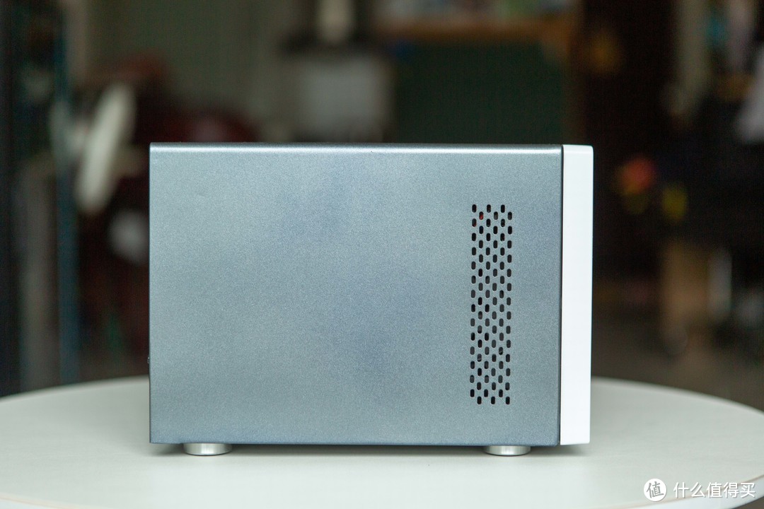 这些年折腾过的NAS第二十四期——来猜猜成本多少？J4125五网口三盘位ALL IN ONE改造！