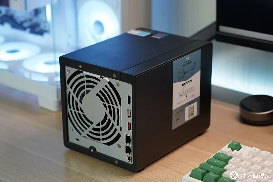 叠券后的威联通TS-464C2可能是蕞有性价比的四盘位NAS之一! 叠券后的威联通TS-464C2可能是蕞有性价比的四盘位NAS之一!