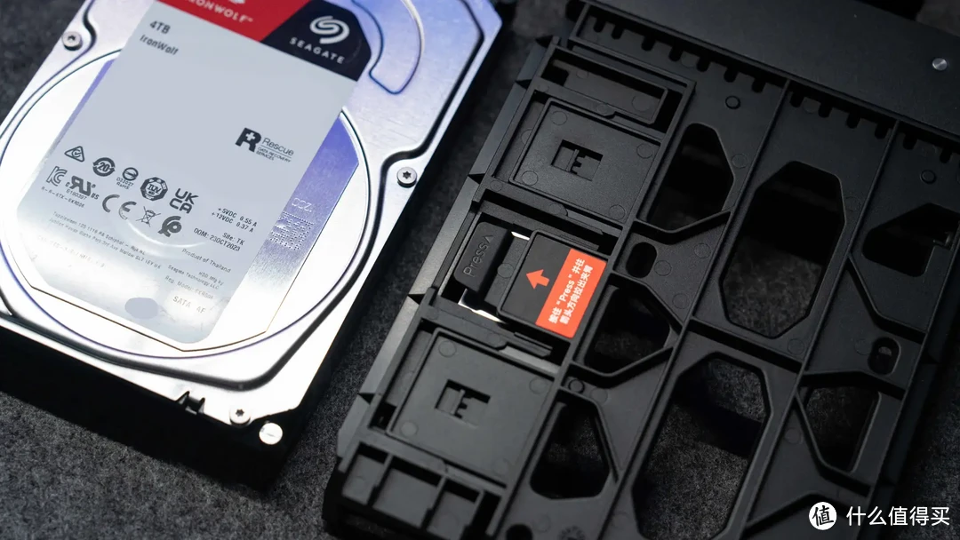 同步灵活、影音便捷、AI相册，UGOS Pro更强了！｜绿联私有云 DXP 4800