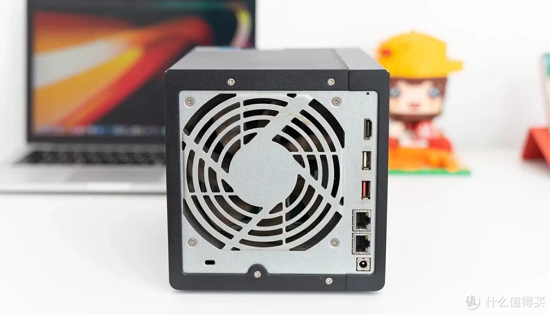 双11来袭，挑选一款不踩坑的NAS！精析选购要点与注意事项、入门到中高端NAS推荐 | 附威联通NAS选购指南