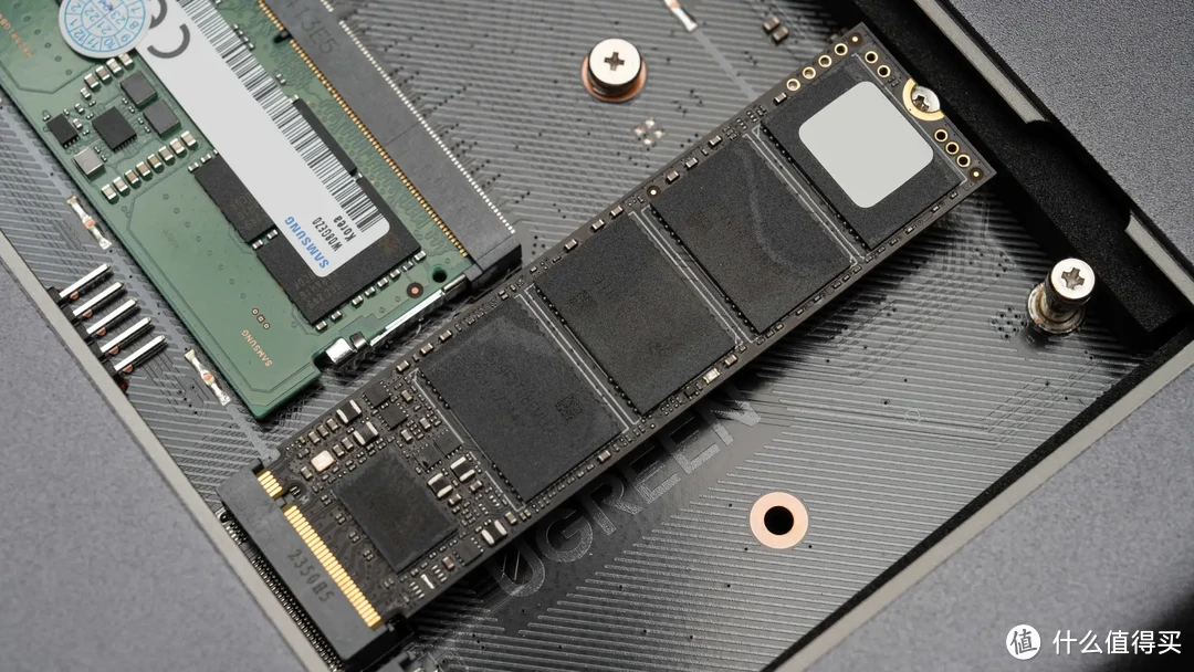 同步灵活、影音便捷、AI相册，UGOS Pro更强了！｜绿联私有云 DXP 4800