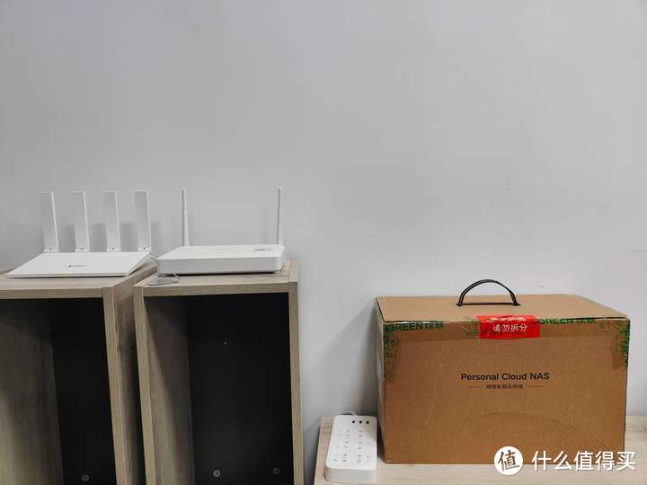入门级高性价比之选-绿联DXP2800 NAS 开箱展示 入门级高性价比之选-绿联DXP2800 NAS 开箱展示