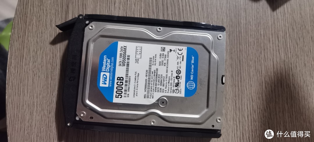 捡到一块硬盘组存储池,可惜过不了检查,能放在存储池里用吗,丢掉有点可惜了 捡到一块硬盘组存储池,可惜过不了检查,能放在存储池里用吗,丢掉有点可惜了