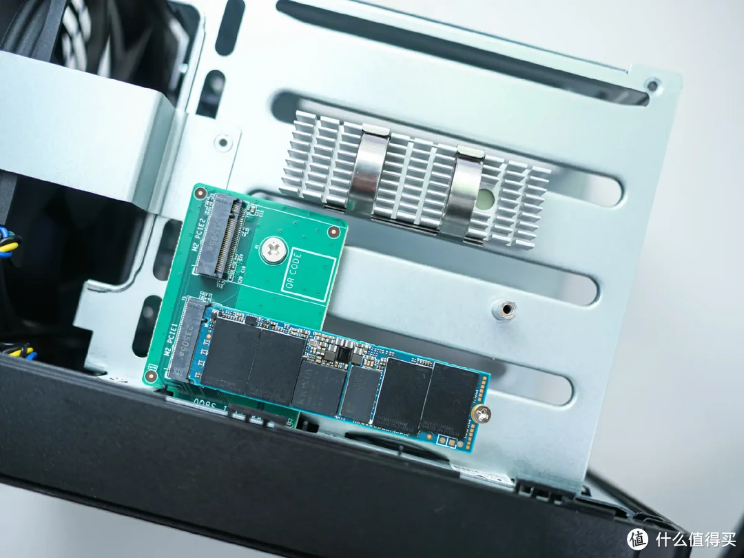 大浪淘沙，潮退了才发现威联通是双11最火NAS，威联通TS-464C2开箱体验