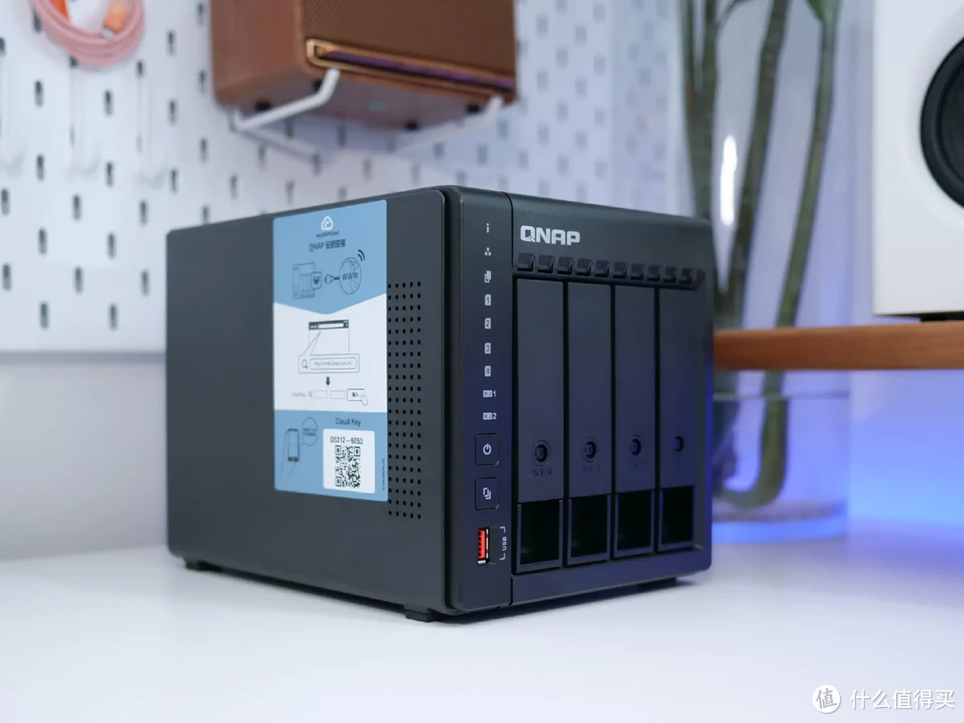 大浪淘沙，潮退了才发现威联通是双11最火NAS，威联通TS-464C2开箱体验