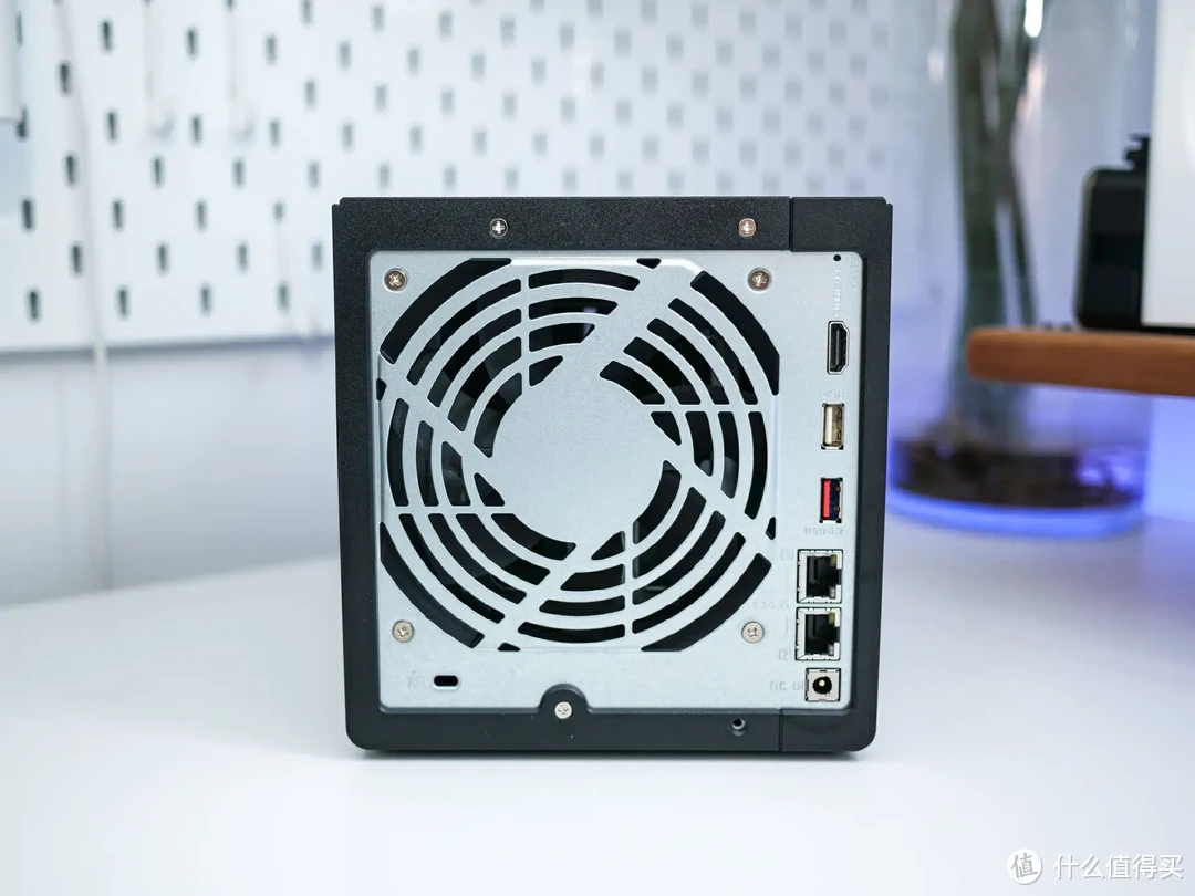 大浪淘沙，潮退了才发现威联通是双11最火NAS，威联通TS-464C2开箱体验